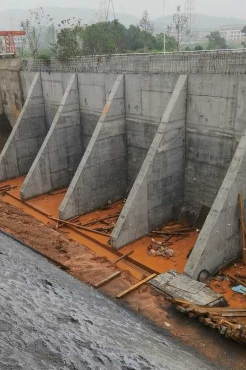 廊坊三河锚杆式挡土墙